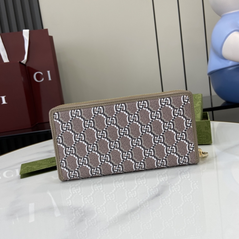 G*u*i wallets & purse